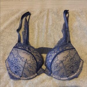 Elegant Lace Underwire Push-Up Bra